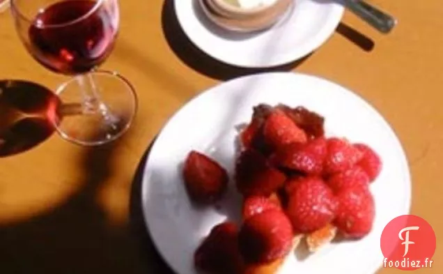 Cuisson à la Dorie: Une Tarte aux Fruits Facile