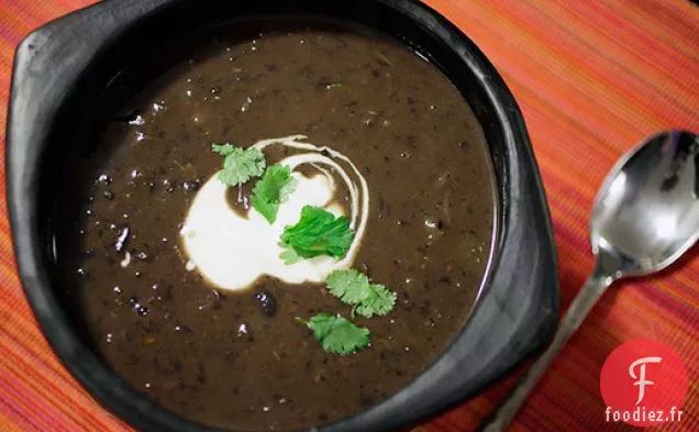 Soupe de Haricots Noirs De 30 Minutes