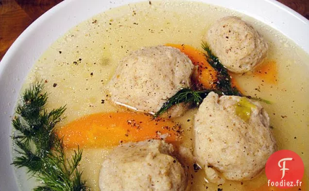 L'Excellente Soupe aux Boules de Matzo du Ruban Bleu