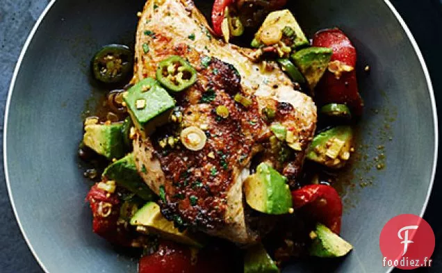 Poulet à la Coriandre Grillée avec Salsa à la Tomate Marinée et à l'Avocat