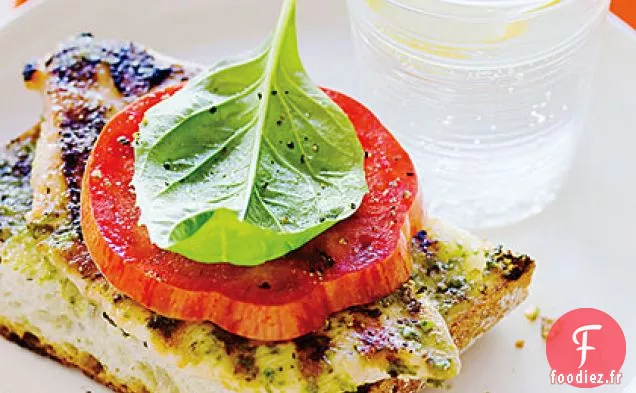 Sandwichs au Poulet au Basilic Grillé