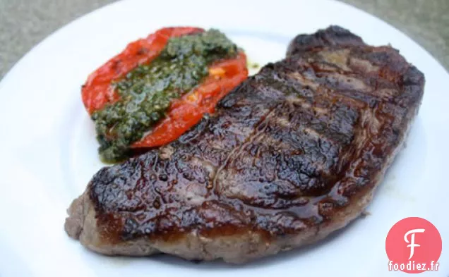 Dîner ce soir: Steak grillé aux Tomates et au Pesto