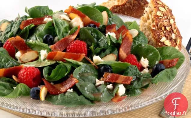 Salade d'Épinards d'Été au Bacon et à la Dinde