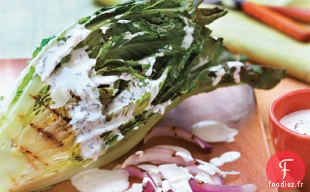 Salade Romaine Grillée Avec Vinaigrette Babeurre-Ciboulette