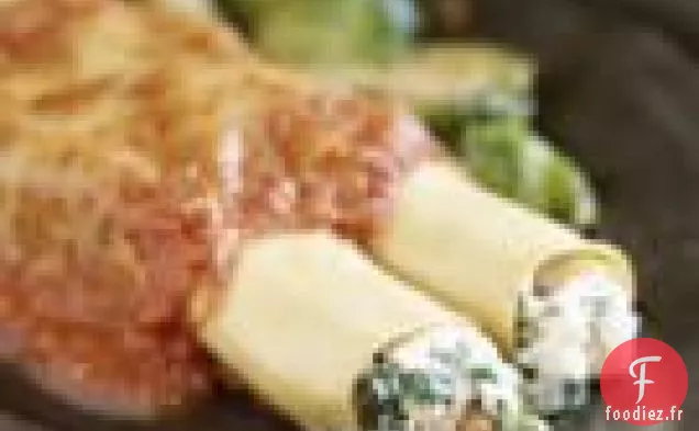 Cannellonis Aux Épinards Et Aux Pignons De Pin