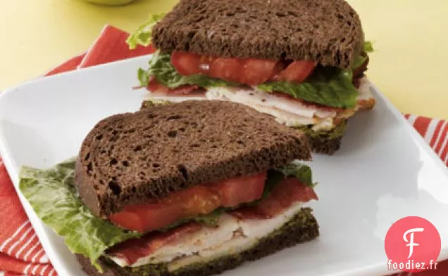 Club de Dinde au Pesto