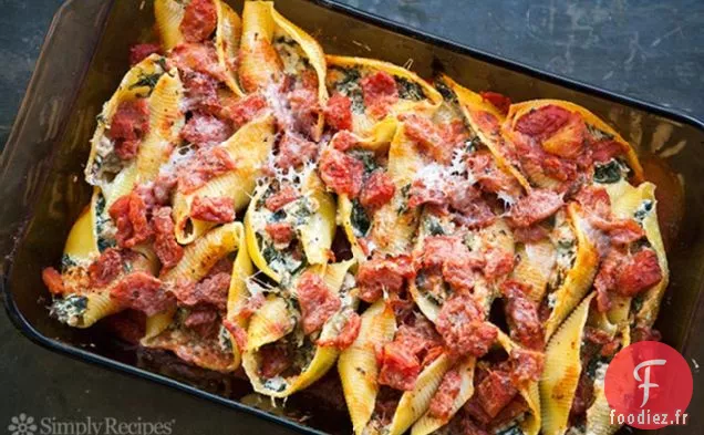 Coquilles de Pâtes Farcies À la Saucisse, Aux Épinards et à la Ricotta