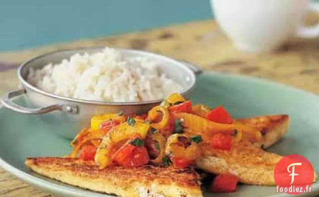 Triangles de Tofu avec Sauce à l'Oignon Épicée