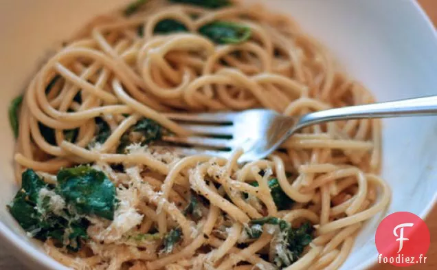 Dîner ce soir: Pâtes au Beurre Brun, Câpres, Noix et Épinards