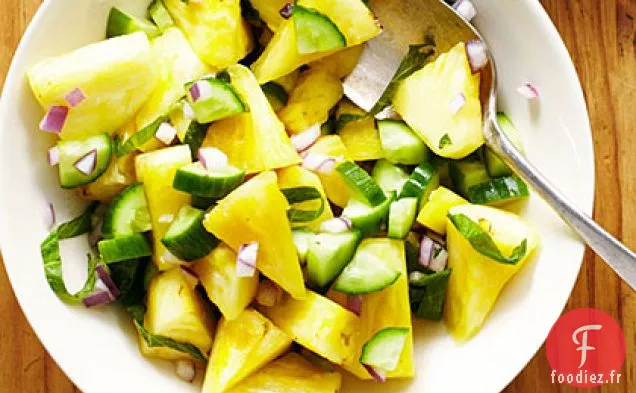 Salade d'Ananas, de Concombre et de Shiso