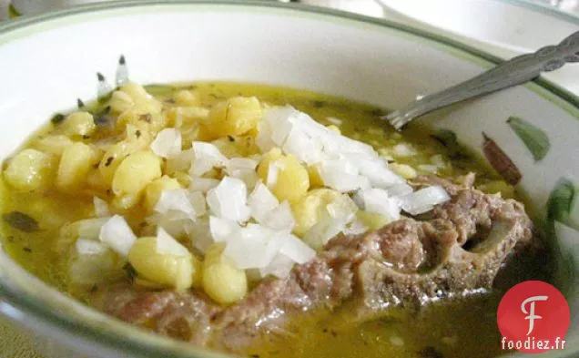 Dîner ce soir: Ragoût de Posole Rouge au Poulet
