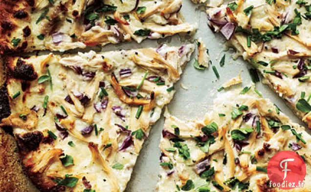 Pizza Blanche au Poulet et aux Herbes
