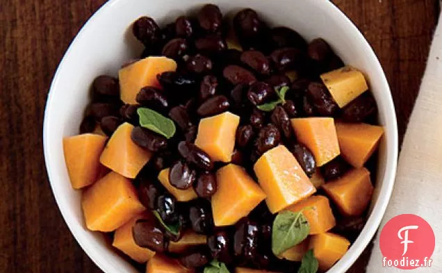 Salade Tiède de Patates Douces et de Haricots Noirs