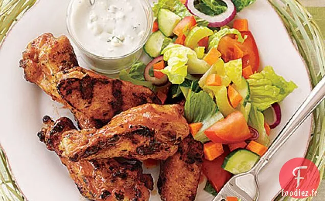 Ailes de Buffle Grillées avec Salade et Fromage Bleu