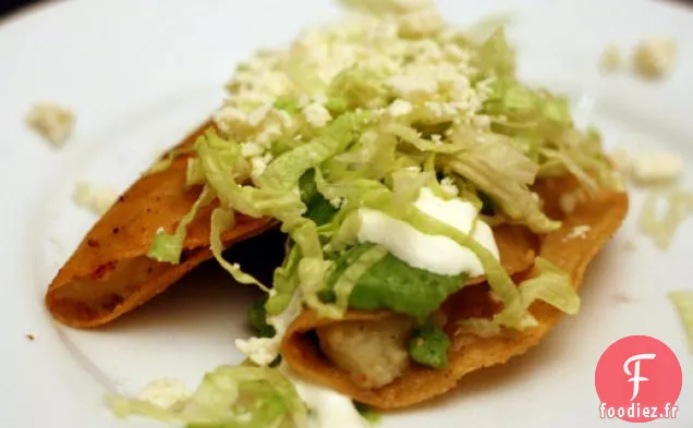 Tacos de Pommes de Terre à l'Avocat et Salsa Tomatillo