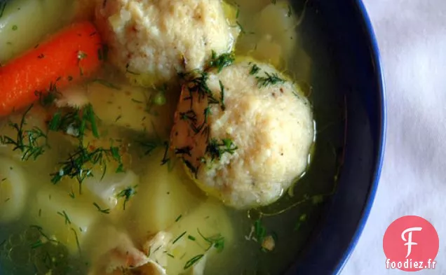 Soupe de Poulet aux Boules de Matzo