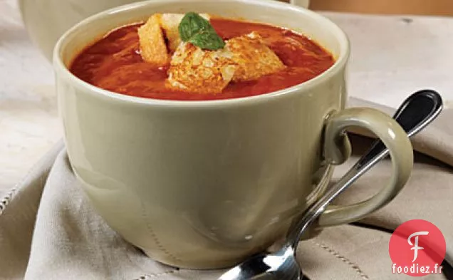 Soupe aux Tomates et Tortellinis