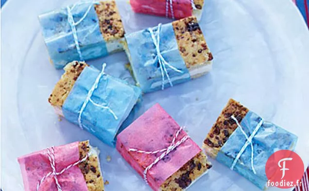 Sandwichs aux Biscuits aux Noix de Pécan au Beurre et à la Crème Glacée à la Pêche