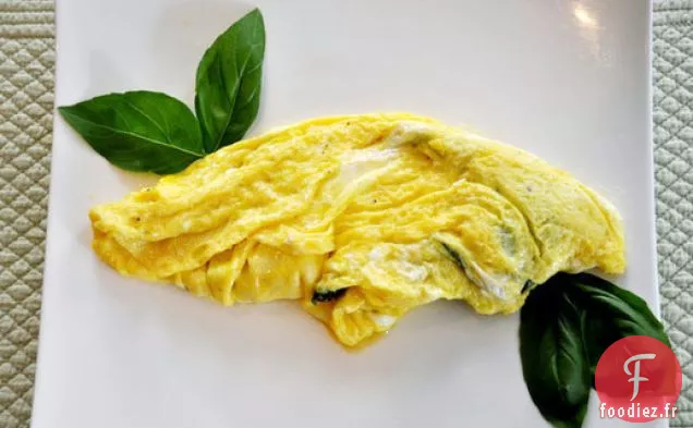 Omelette au Fromage de Chèvre au Basilic