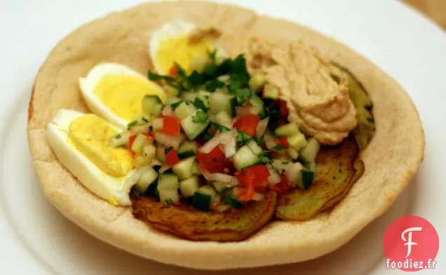 Dîner Ce soir: Sabich (Sandwich aux Aubergines avec des Œufs Durs)
