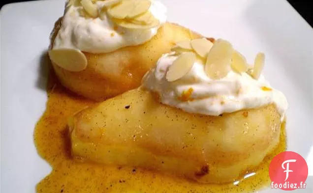 Healthy & Delicious: Poires Pochées au Cidre avec Yogourt et Amandes Grillées