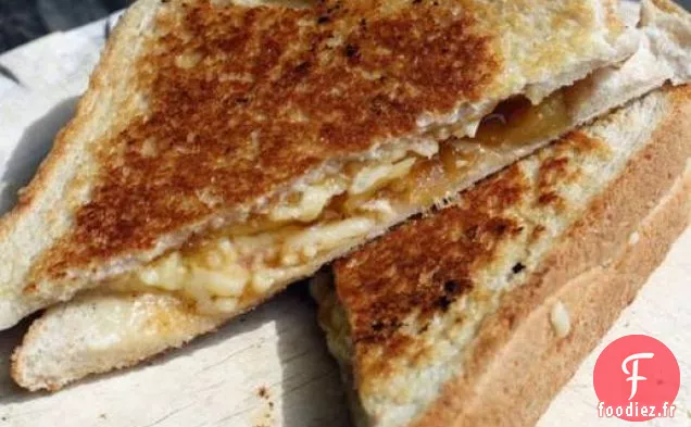 L'Ingrédient Secret (Chutney de Mangue) : Toasties au Chutney et au Cheddar