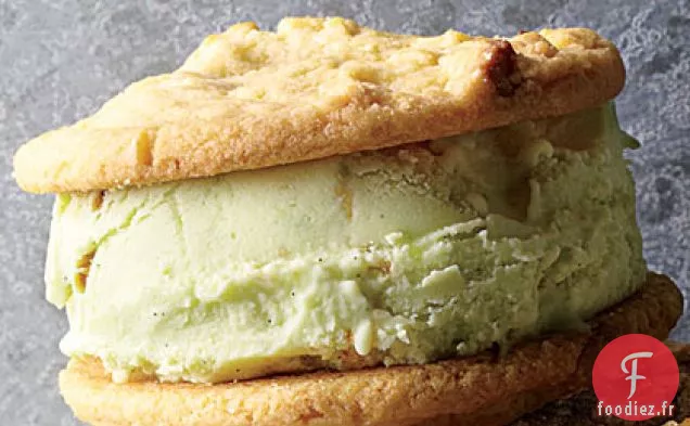 Glace à Tarte à l'Avocat et au Citron Vert