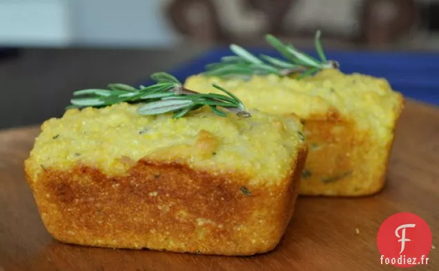 Pains Individuels de Polenta au Romarin