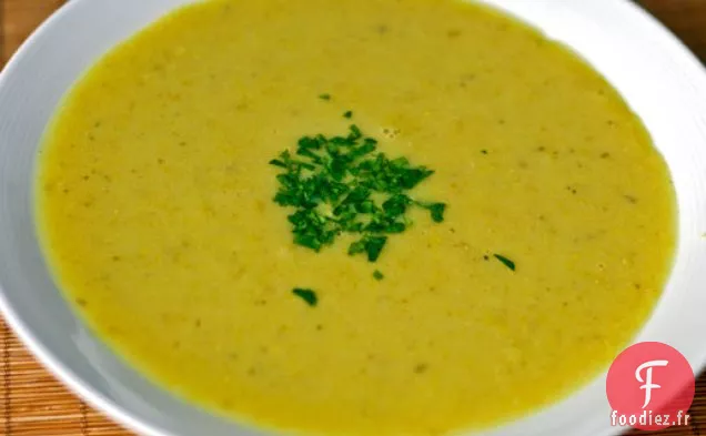 Dîner Ce soir: Soupe de Céleri-Rave Au Curry