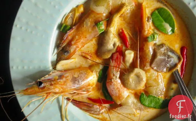 Tom Yam Kung Crémeux (Soupe Thaïlandaise Aigre-Chaude aux Crevettes)