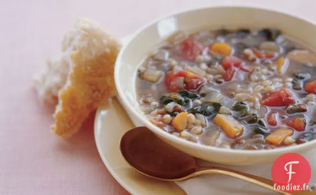 Soupe D'Orge Et De Lentilles À La Bette À Carde