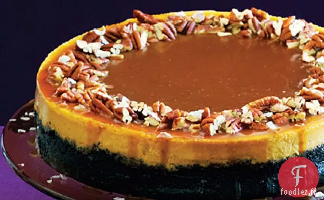 Gâteau au Fromage à la Citrouille et à l'Orange avec Croûte de Chocolat et Caramel Salé