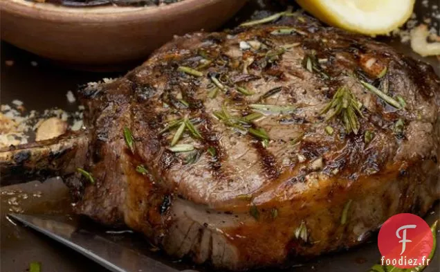 Filet De Cow-Boy Grillé À La Crème De Bettes À Carde Et Citron Meyer