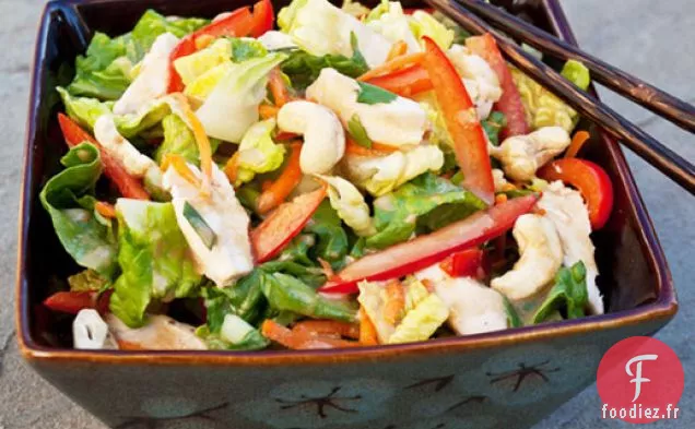 Salade de Poulet Chinoise à la Vinaigrette au Sésame et au Gingembre