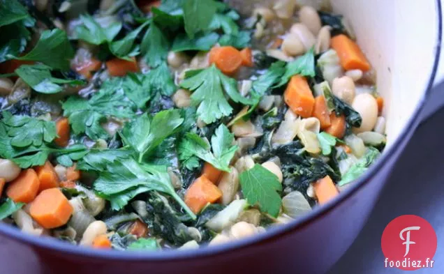 Ragoût De Bettes À Cardes Et Haricots Blancs