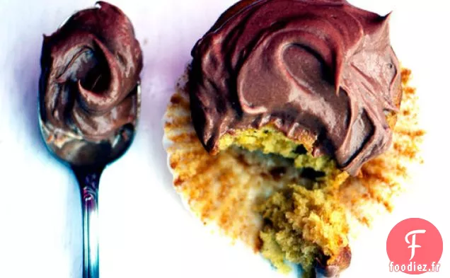 Cupcakes à la Courge Jaune avec Glaçage au Chocolat