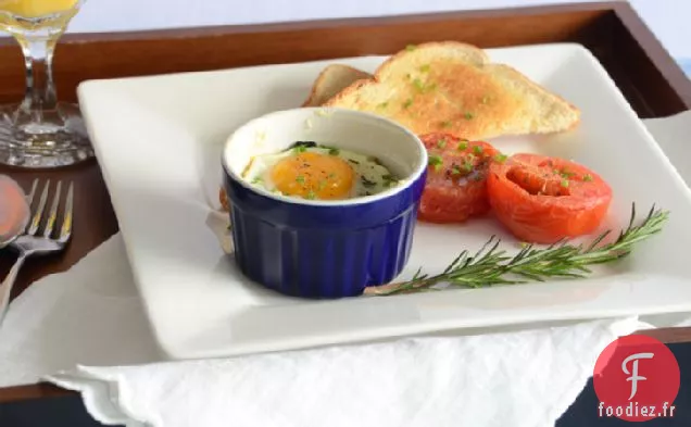 Œufs au four {avec Bettes à Carde, Parmesan et Herbes fraîches}