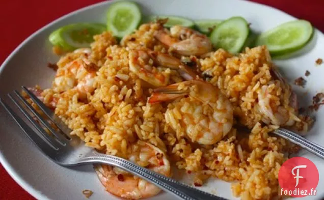 Riz Frit aux Crevettes avec Nam Prik Pao et Citronnelle Croustillante