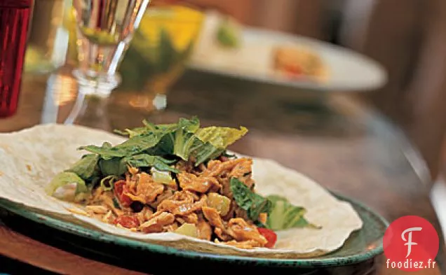 Poulet au Gingembre et aux Arachides - Enveloppements de salade