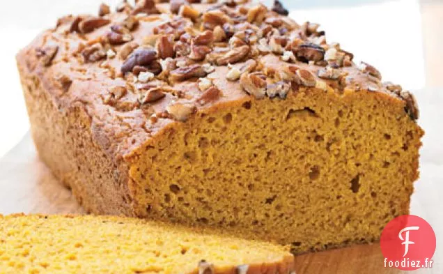 Pain à la Citrouille Garni de Pacanes