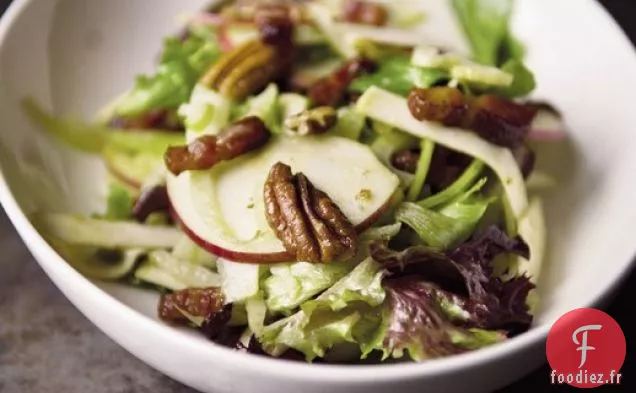 La Salade Pas Trop Vertueuse de Food52 à la Vinaigrette aux Pommes Caramélisées