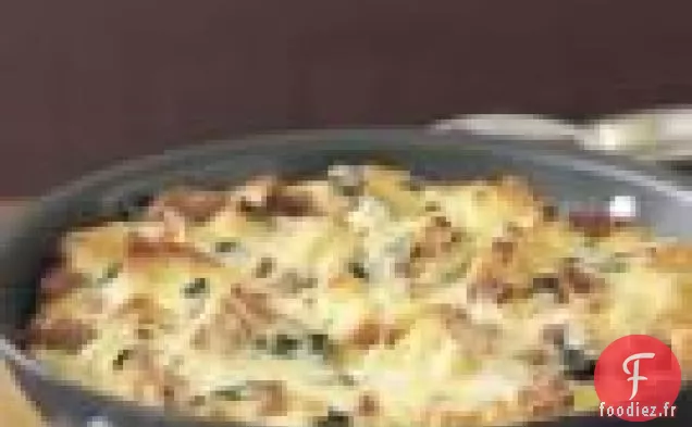 Strates À La Bette À Carde, Saucisse Et Oignons Caramélisés