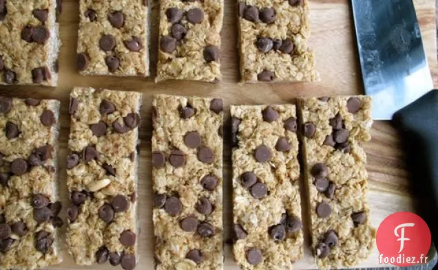 Barres d'Avoine Au Beurre d'Arachide Aux Pépites De Chocolat Super Moelleuses Sans Cuisson