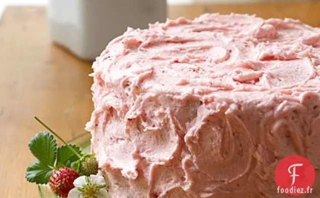 Gâteau aux fraises à Trois Étages