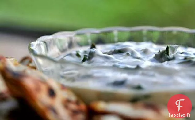 Tzatziki aux Blettes Suisses (trempette au yogourt)