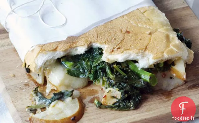 Sandwich au Brocoli Rabe, Poire et Fontina