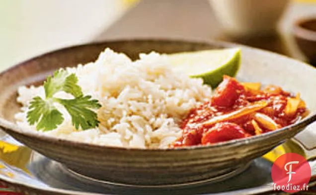Riz à la Noix de Coco avec Sauce Tomate Épicée (Nasi Lemak avec Tomate Sambal)