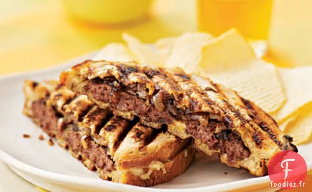 La Galette Fond avec des Oignons Grillés