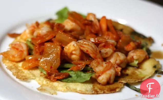 Crêpe d'Échalotes Coréenne aux Crevettes, Bacon et Kimchi