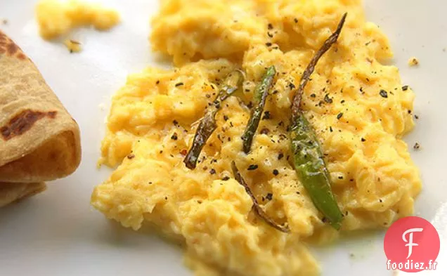 Œufs Brouillés à l'Huile de Chili